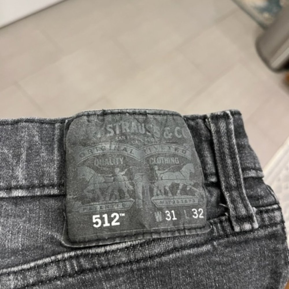 Levi's 512 Skinny Taper 31x32 Dark Gray Wash Jeans